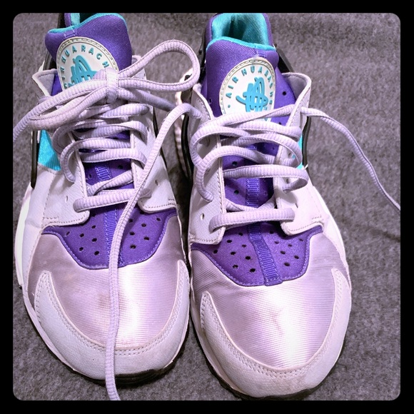 Nike Shoes - Air Huarache